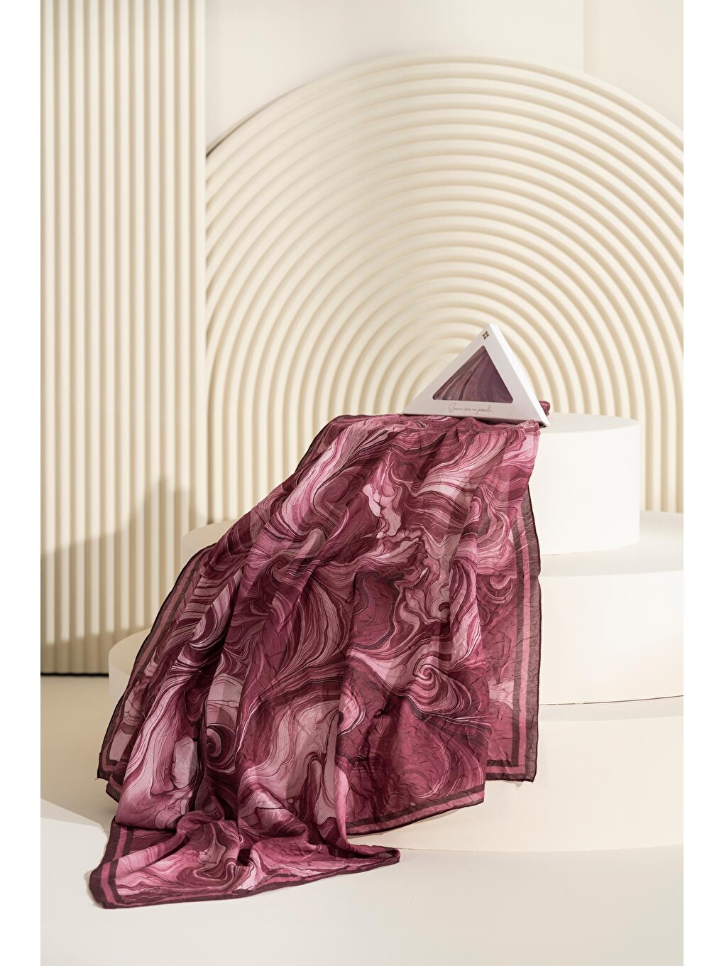 Bordo Ebru Desenli Kırışık Dokulu Soft Eşarp Maryas-1