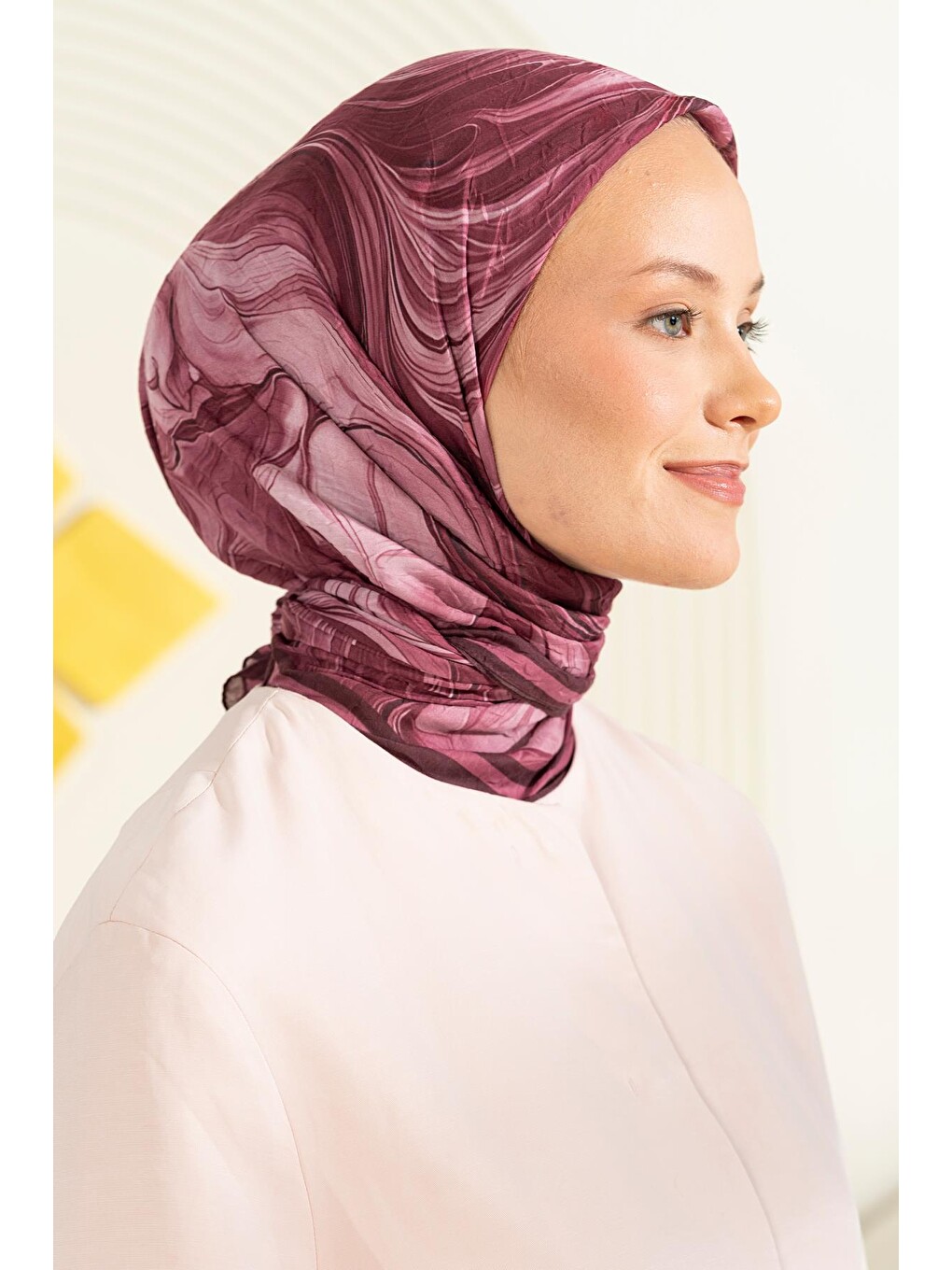 Bordo Ebru Desenli Kırışık Dokulu Soft Eşarp Maryas-3