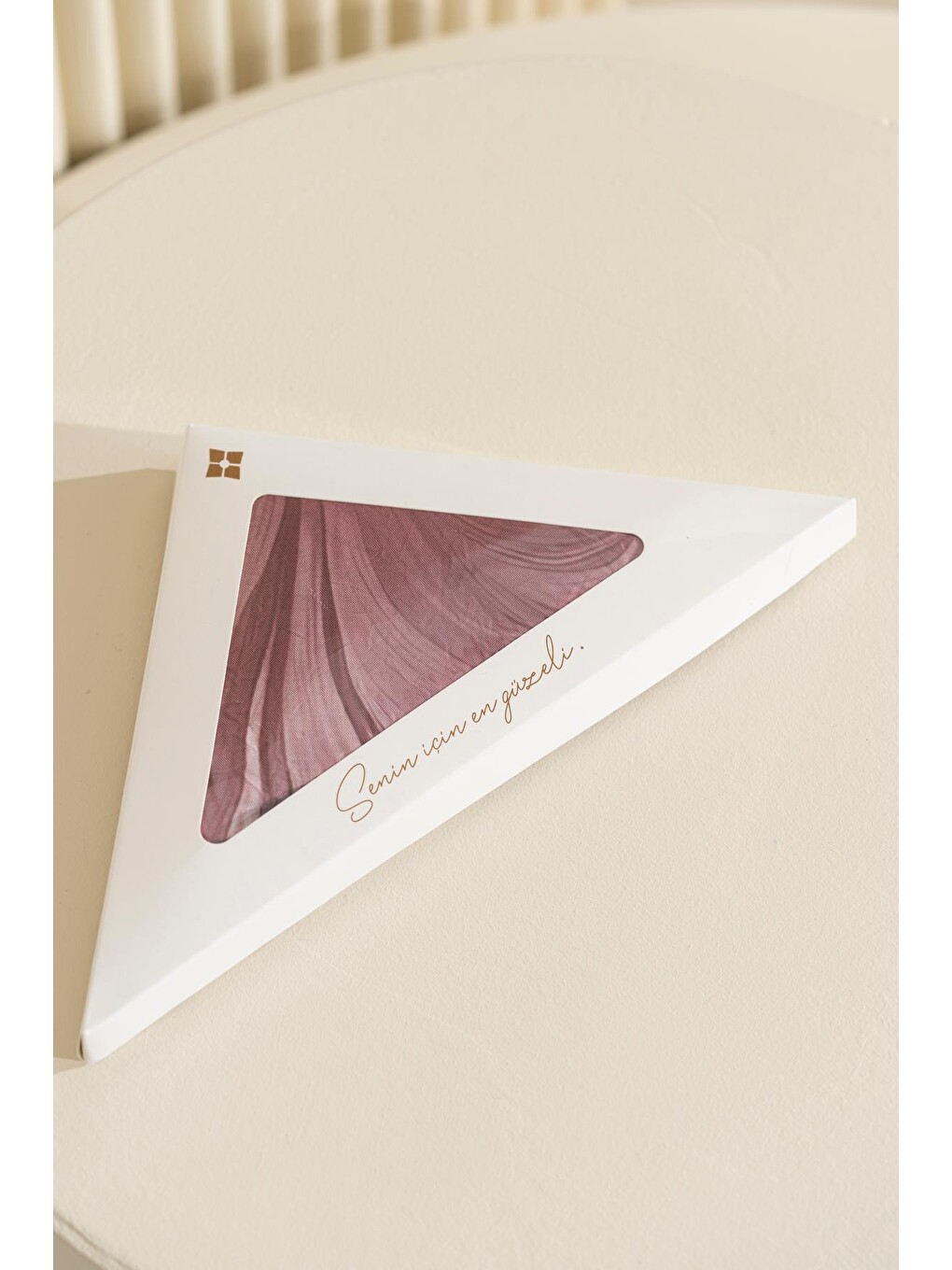 Bordo Ebru Desenli Kırışık Dokulu Soft Eşarp Maryas-4