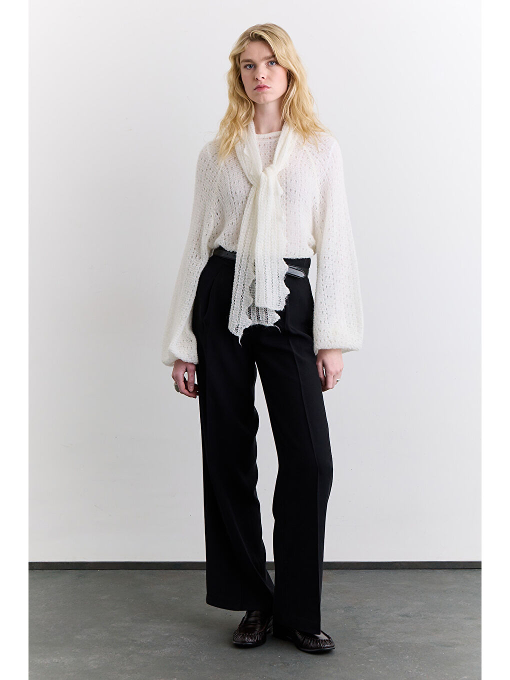 Bağlama Yakalı Ajurlu Kazak Ekru-2