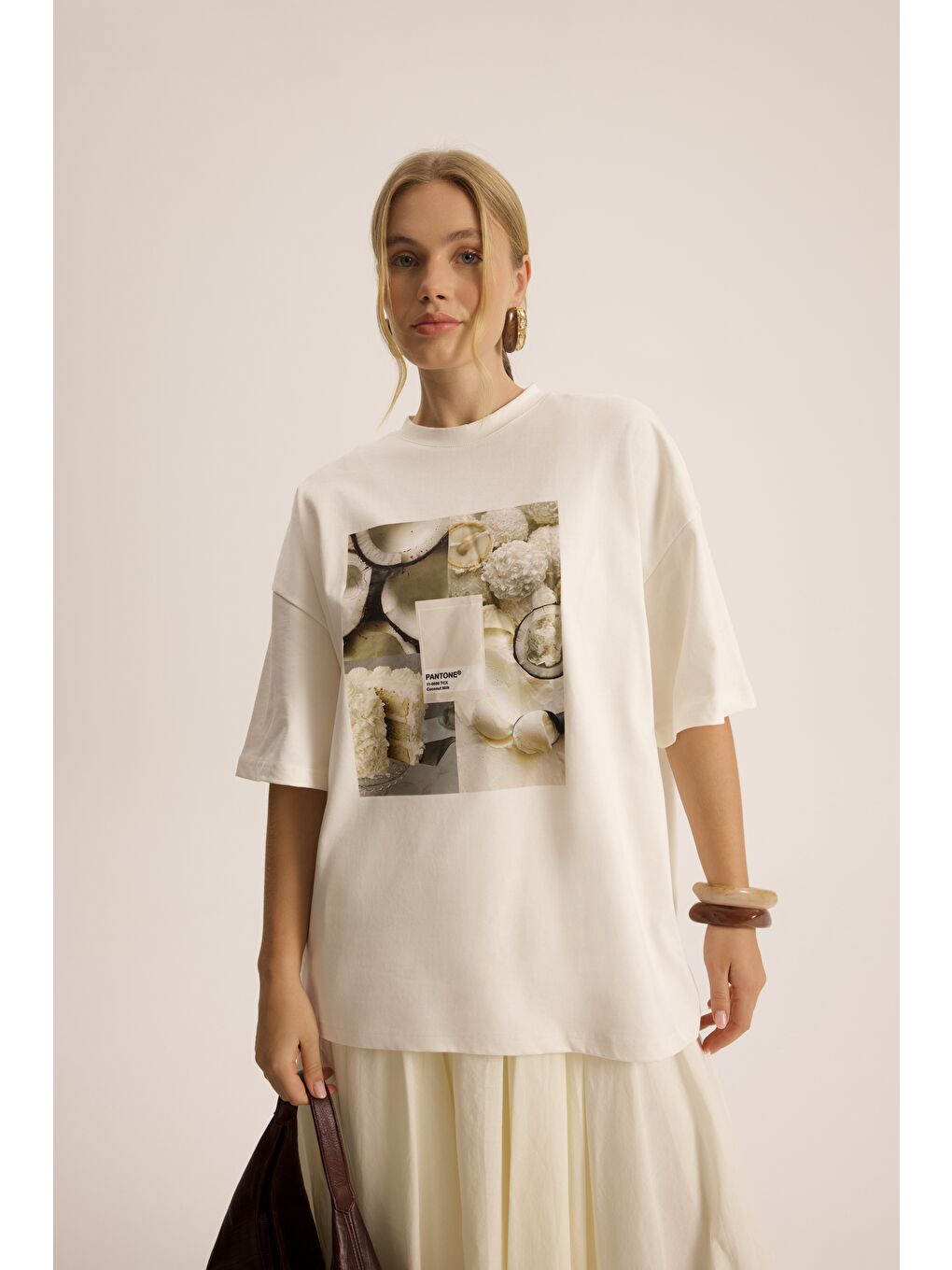 Coconut Milk Beyaz Oversize T-Shirt