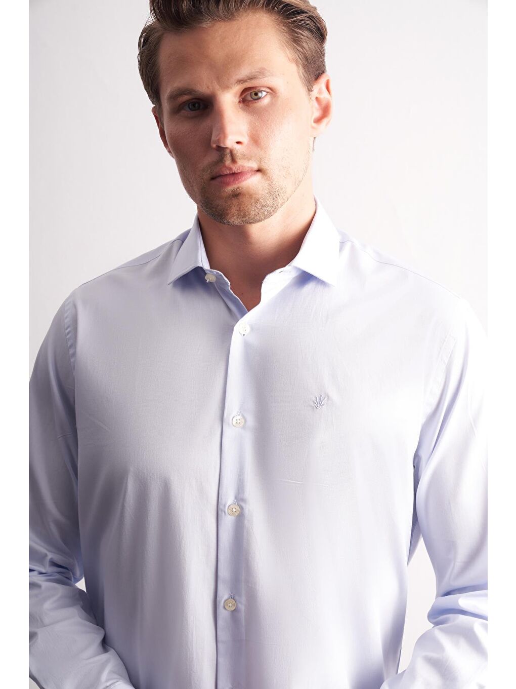 Mavi Yarım İtalyan Yaka Uzun Kol Premium Slim Fit %100 Pamuk Gömlek 1004255197-3