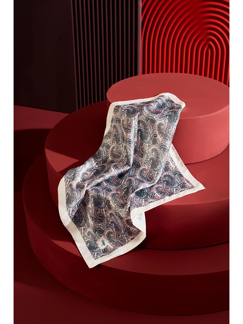 Ekru Kadın Şal Desen 55*55 cm Bandana & Fular