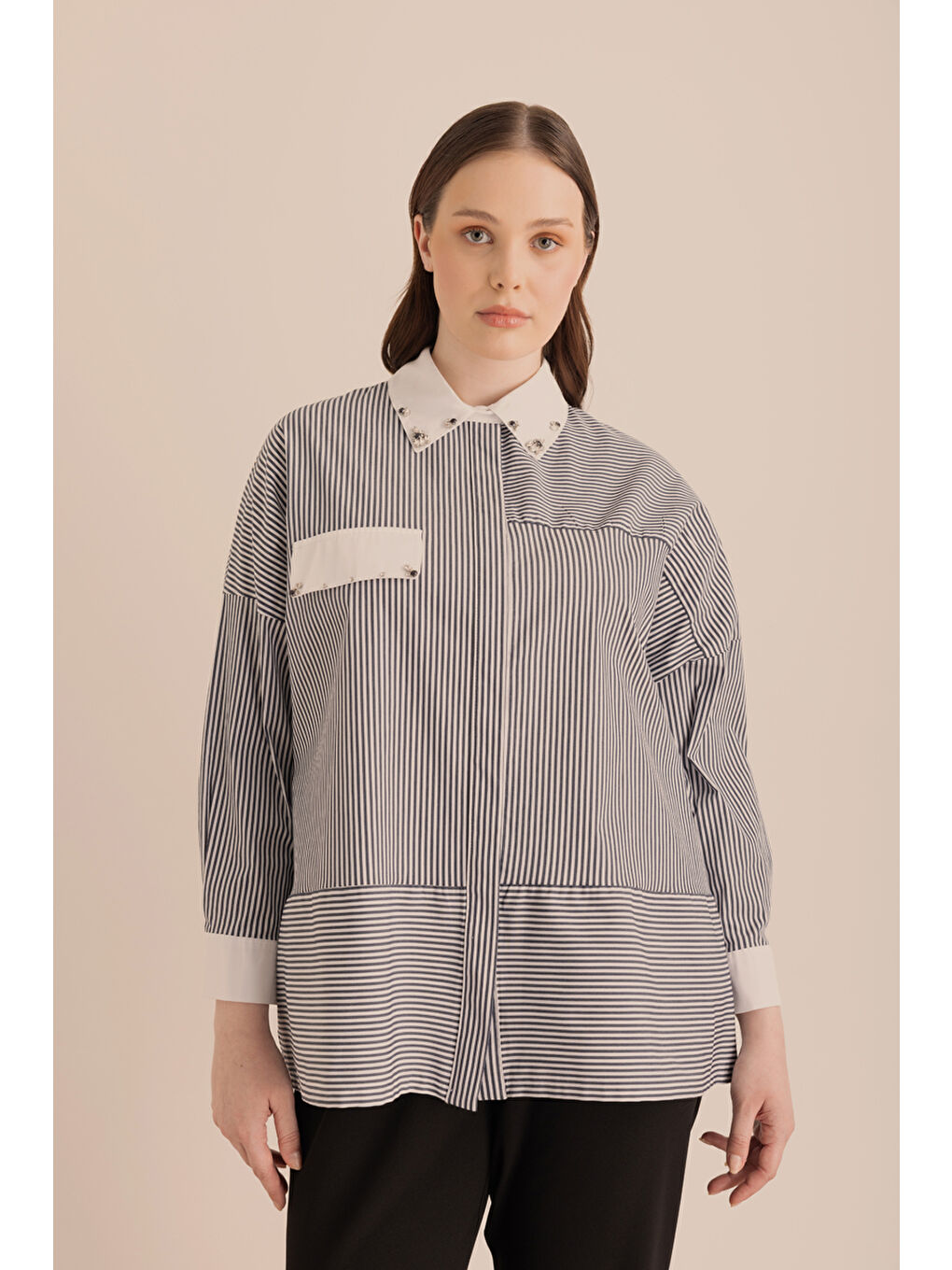 Lacivert Çizgili Pamuk Taş İşlemeli Gömlek-4