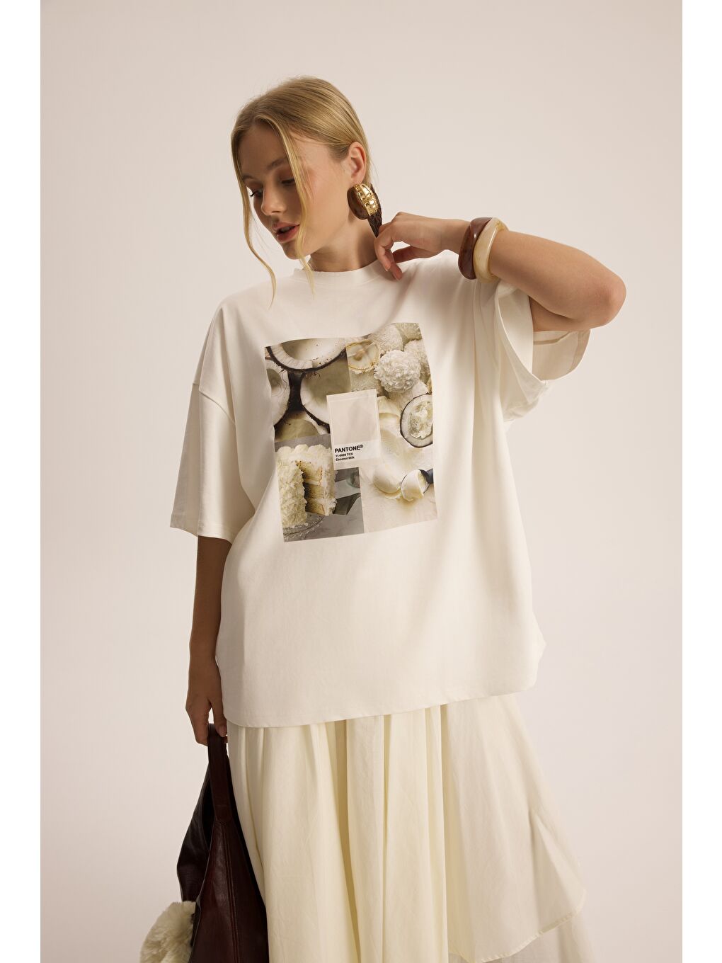 Coconut Milk Beyaz Oversize T-Shirt-3