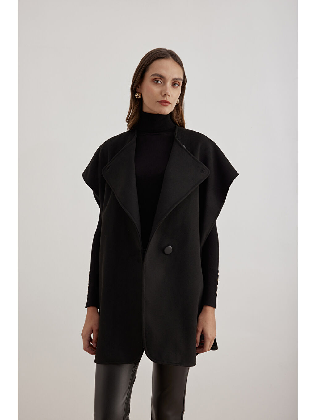 Siyah 18182111 Kolsuz Düğme Detaylı Kap-4