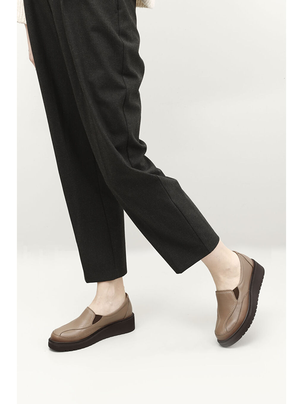 Kahverengi Kadın KOYU VİZON Dolgu Taban Hakiki Deri Ayakkabı-1