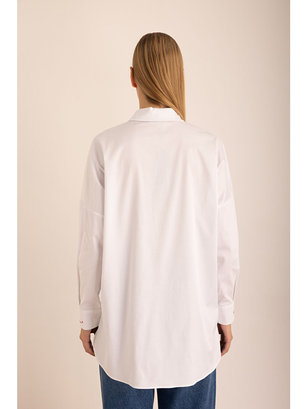 Beyaz Nakışlı Pamuk Gömlek-5