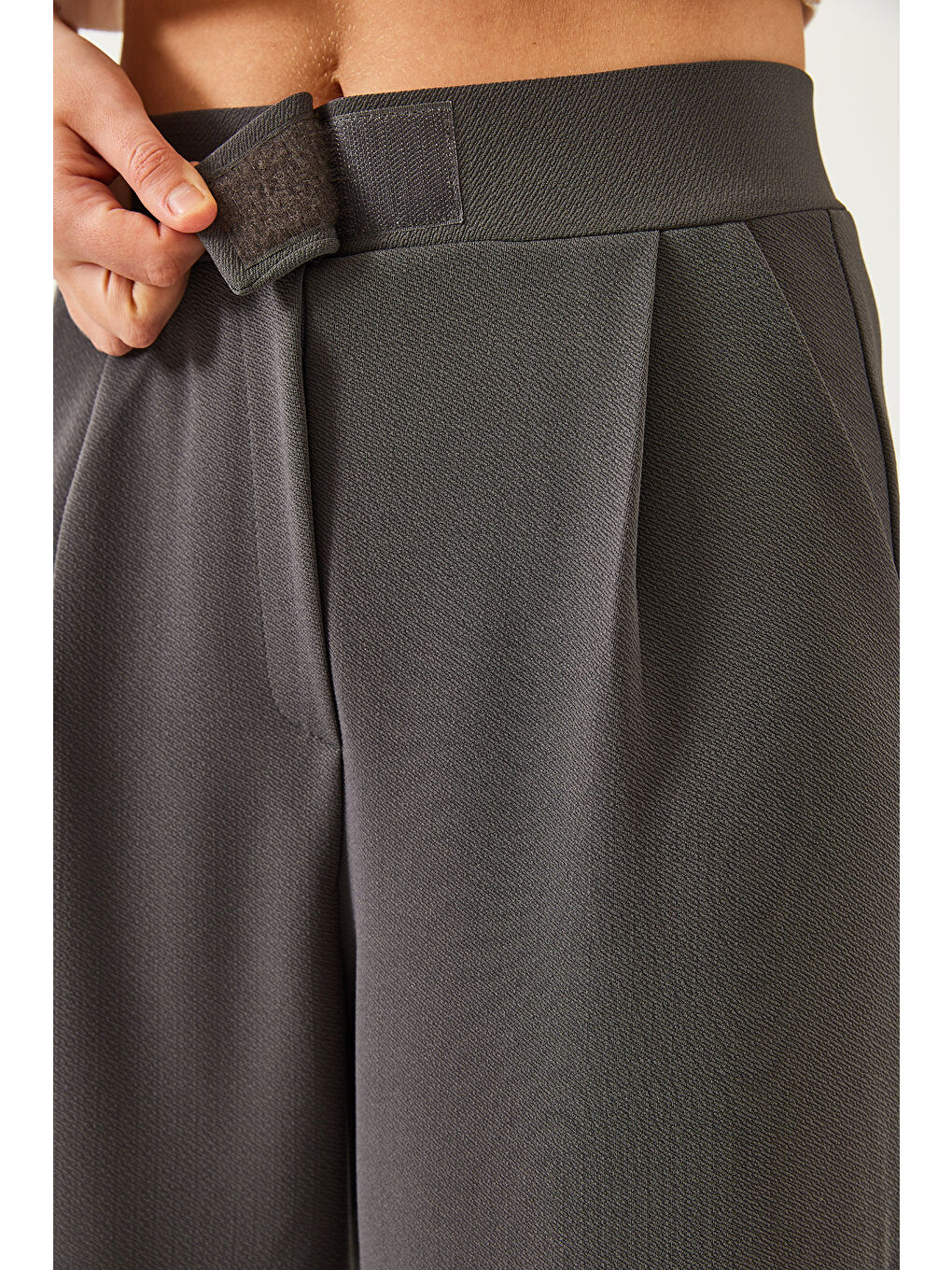 Antrasit Kadın Beli Cırtlı Rahat Palazzo Pantolon-5