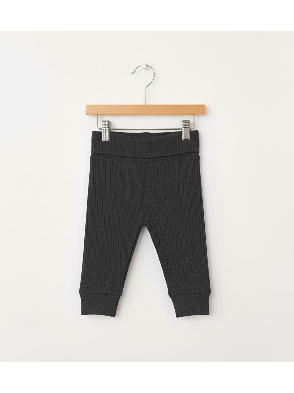 Gri Basic Theme Raporlu Patiksiz Alt