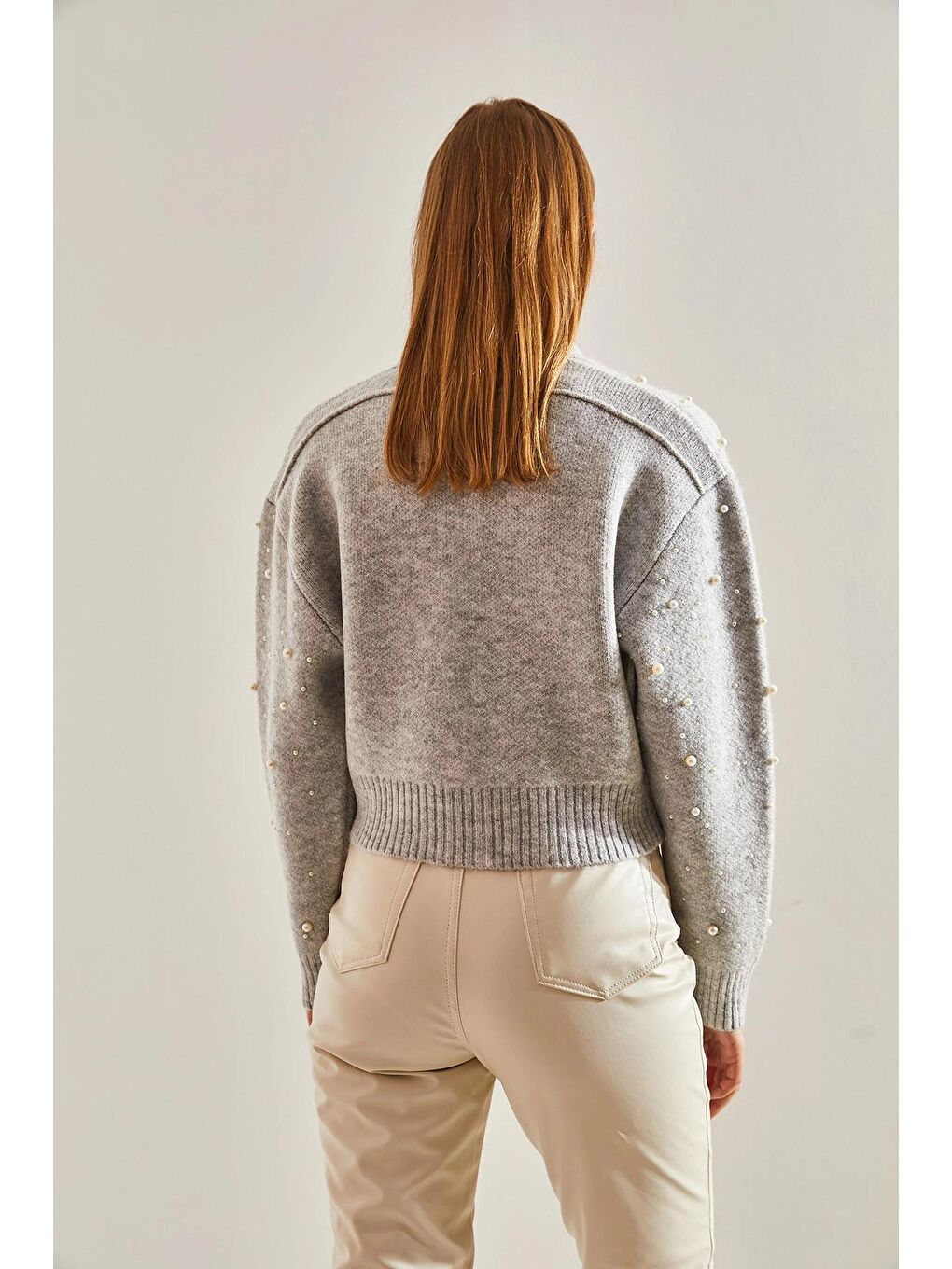 Gri Kadın İnci Taş İşlemeli Triko Hırka-2