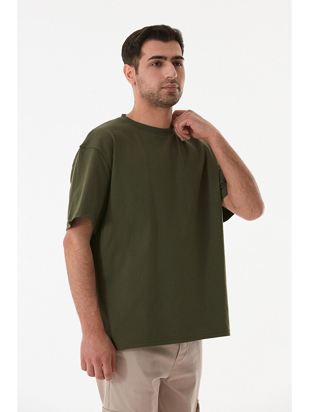 Haki Basic Bisiklet Yaka Oversize Tişört