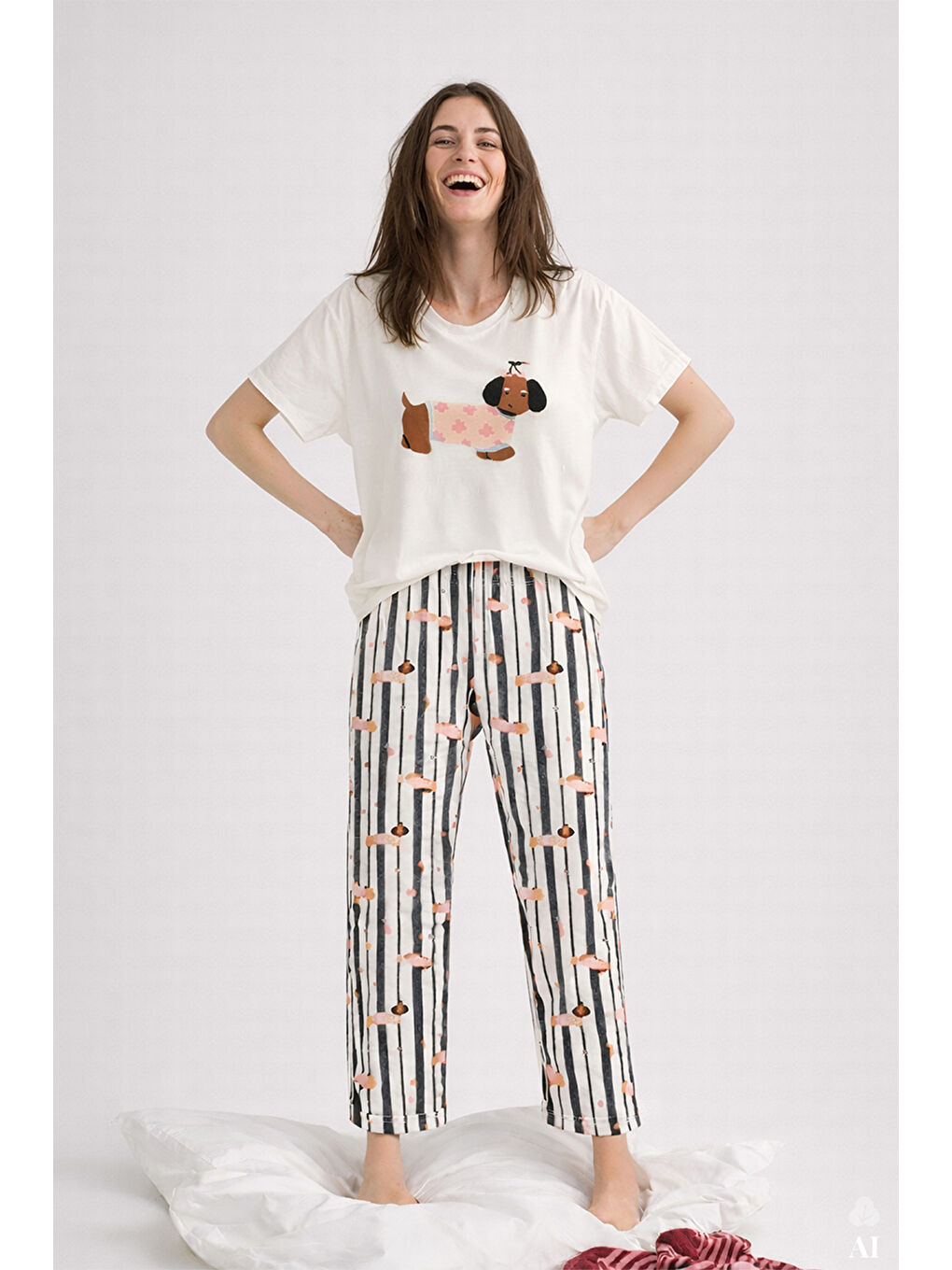 Ekru Kadın Pamuklu Renkli Köpek Baskılı Örme Pijama Takımı-1