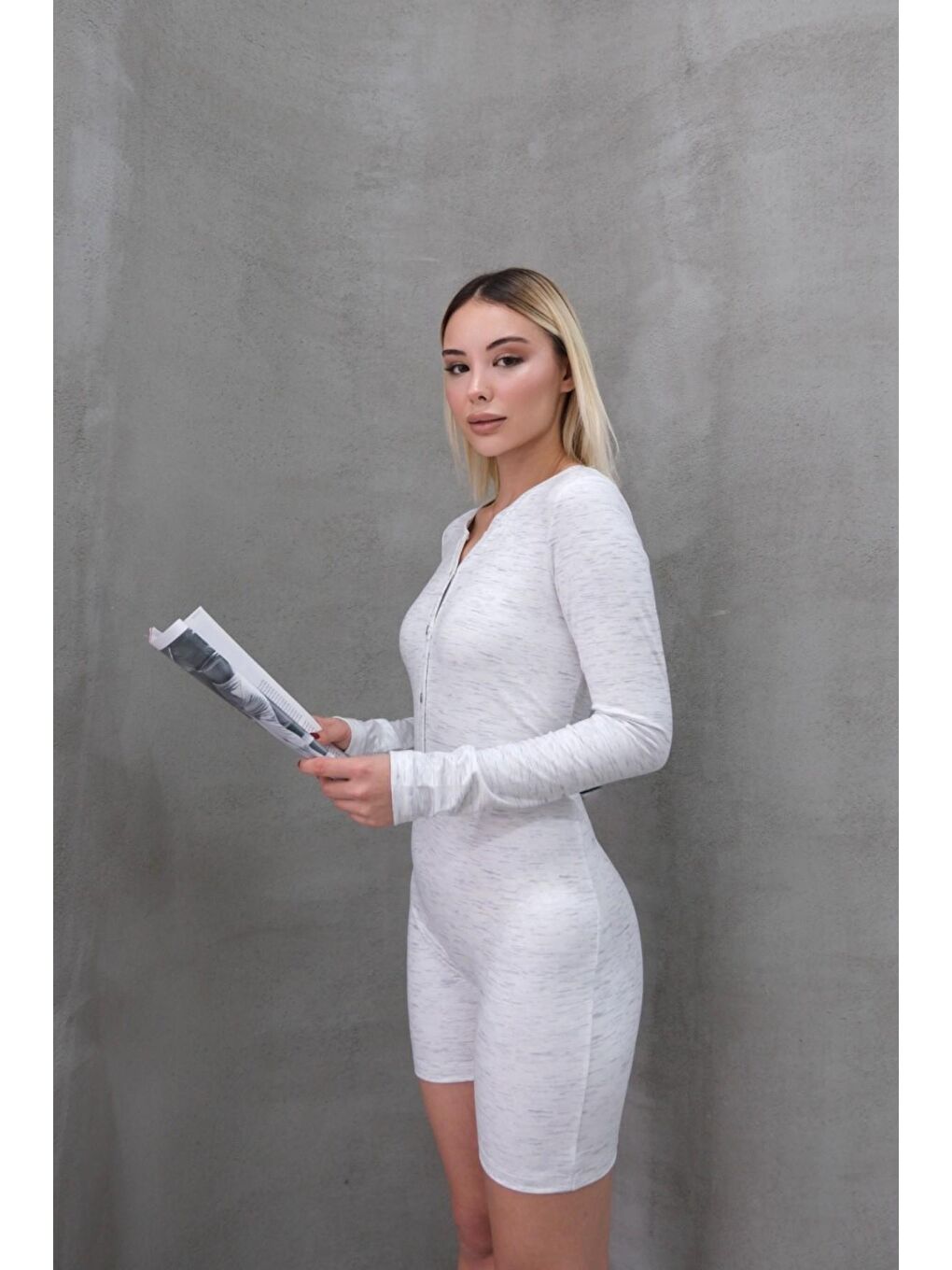 Uzun Kollu Soft Düğmeli Kısa Tulum Romper Gri-5