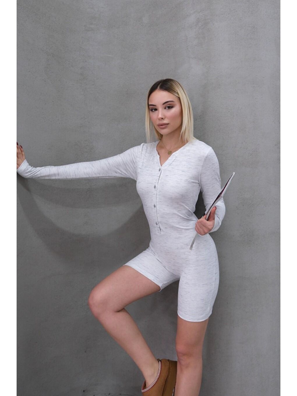 Uzun Kollu Soft Düğmeli Kısa Tulum Romper Gri-6