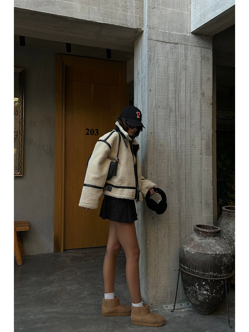 Ekru Kadın Krem Pelüş Crop Mont 1009-0798-3