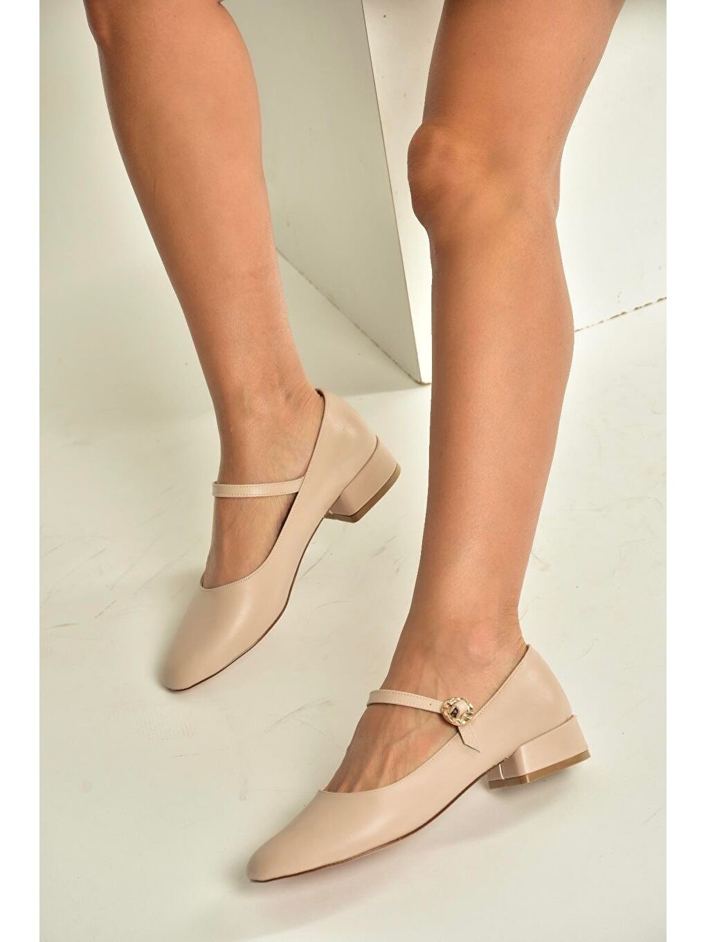 Bej Kadın Topuklu Ayakkabı V250660809-4