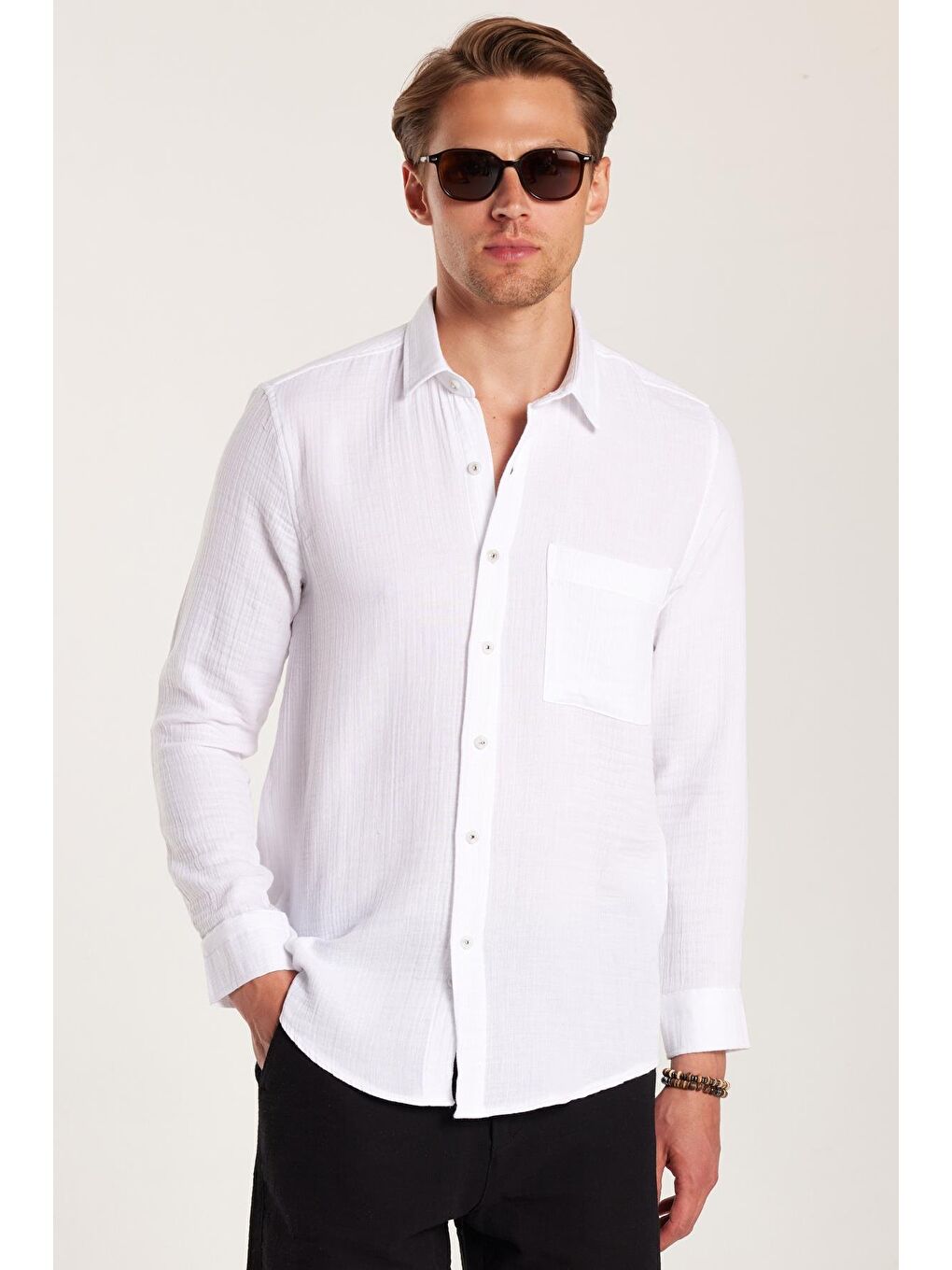 Erkek Regular Fit Klasik Kesim %100 Pamuk Müslin Kumaş Dökümlü Düz Beyaz Gömlek