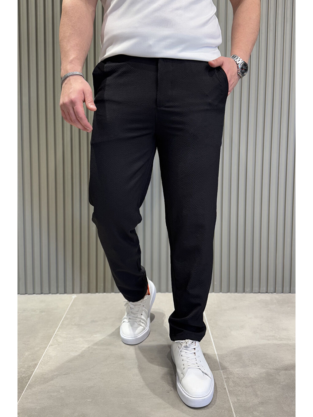 Siyah Bel Bağcıklı  Erkek Pantolon