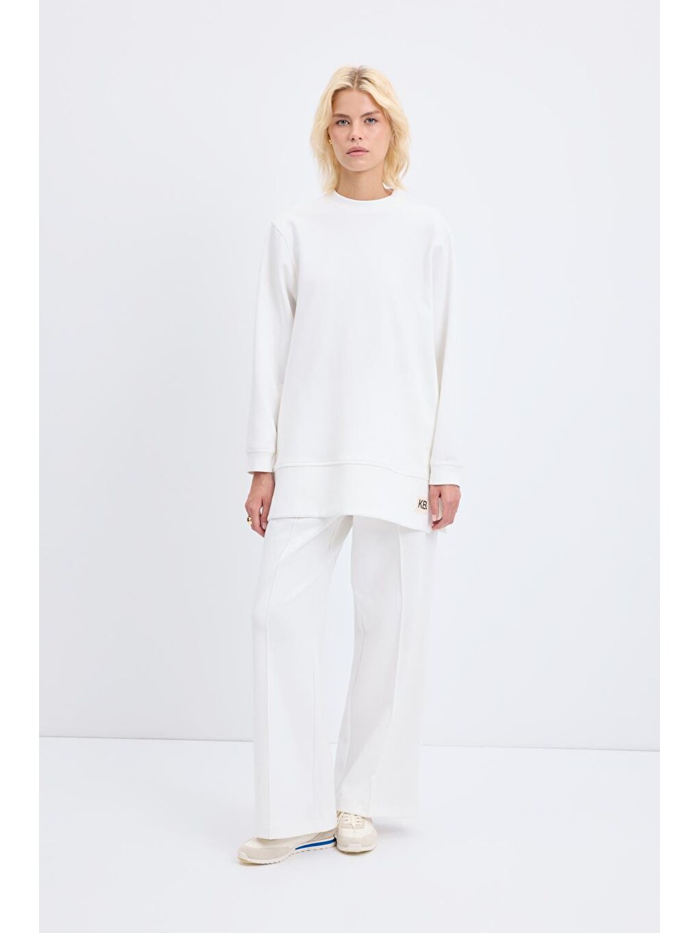 Oversize Yandan Yırtmaçlı Sweatshirt Ekru-1