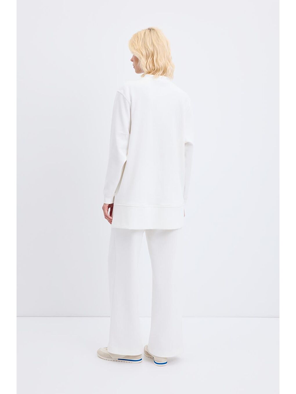 Oversize Yandan Yırtmaçlı Sweatshirt Ekru-5