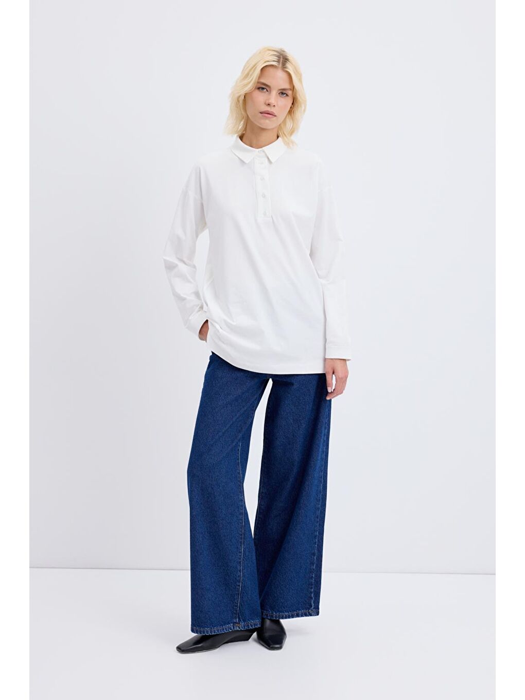 Polo Yaka Yandan Yırtmaçlı Sweatshirt Ekru-1