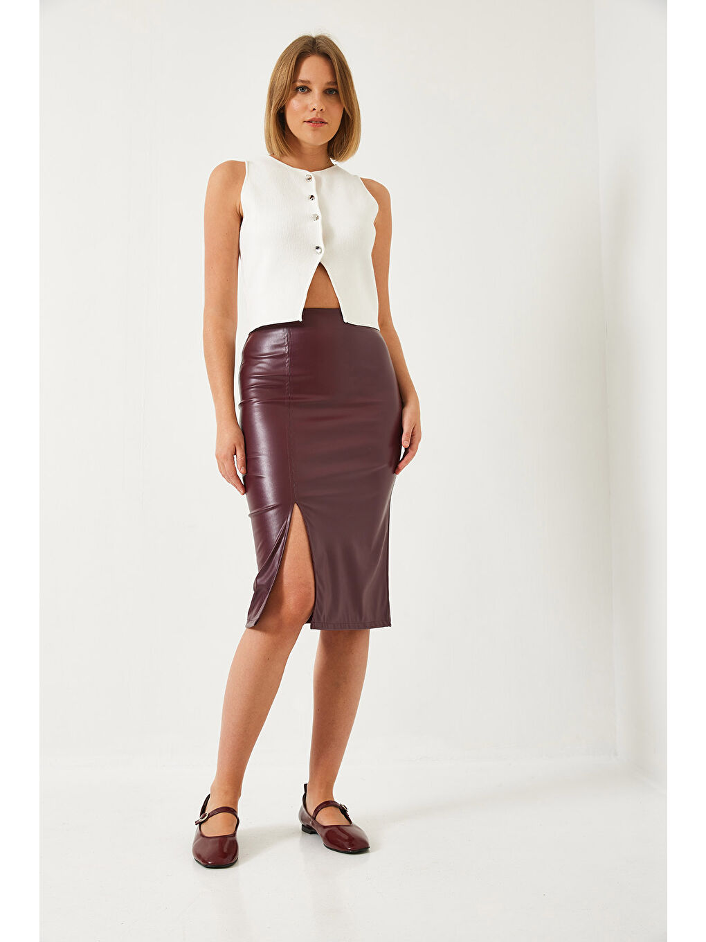 Bordo Kadın Yırtmaçlı Deri Kalem Etek-2