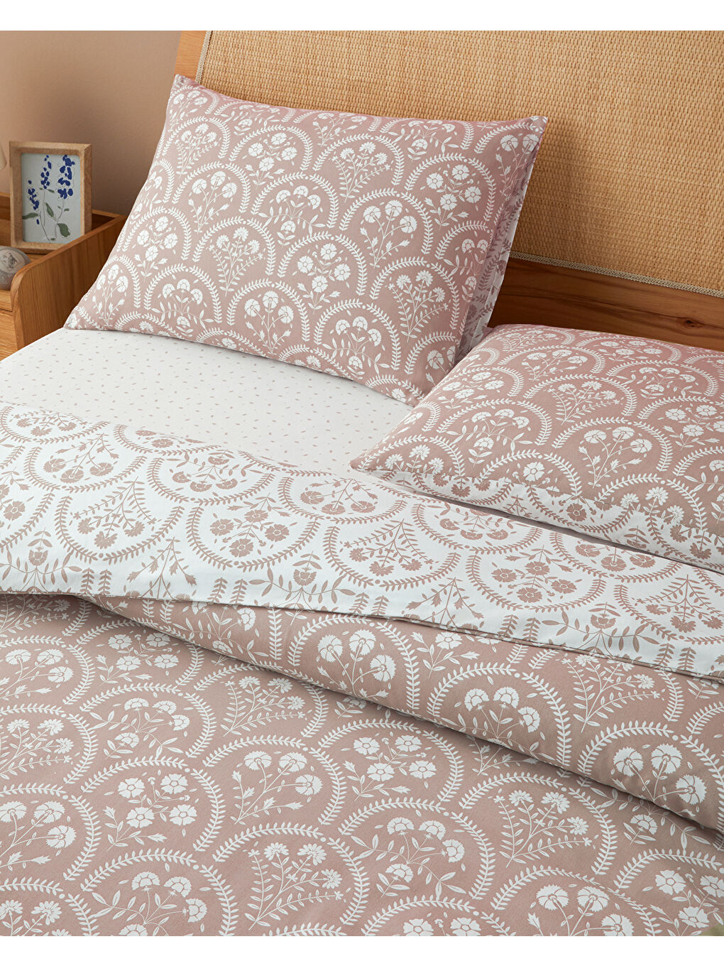 Pembe Garden Veil Kolay Ütülenir Çarşaflı Tek Kişilik Nevresim Takımı 160x220 cm Pudra-2