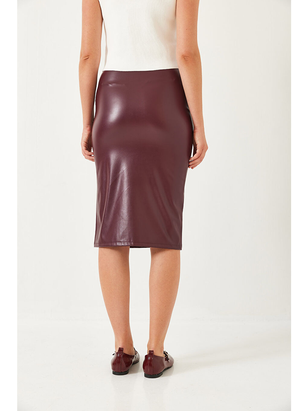 Bordo Kadın Yırtmaçlı Deri Kalem Etek-5