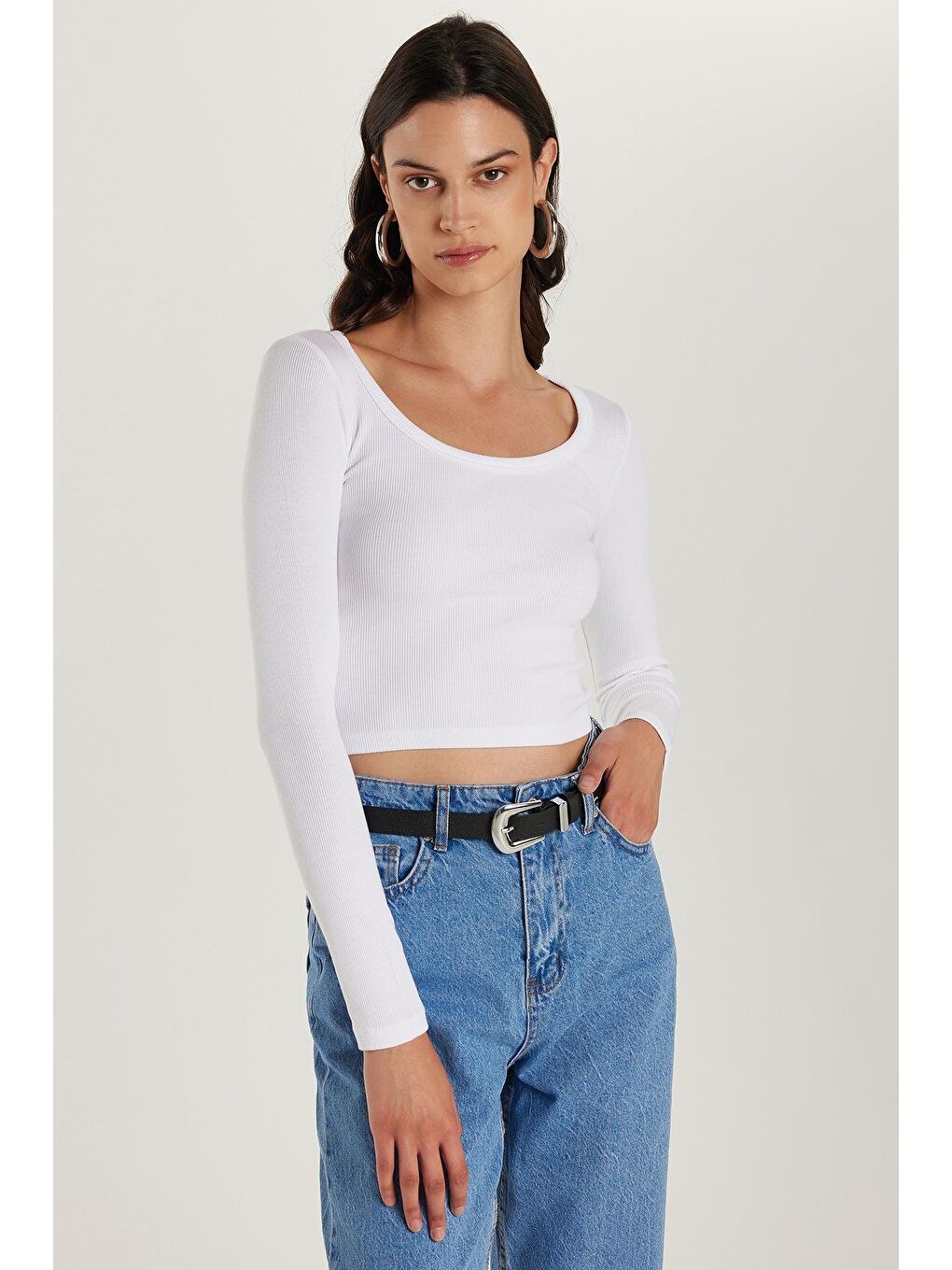 Kadın Modal Kumaş Slim Fit Dar Kesim Uzun Kollu Geniş Yaka Beyaz Bluz-1