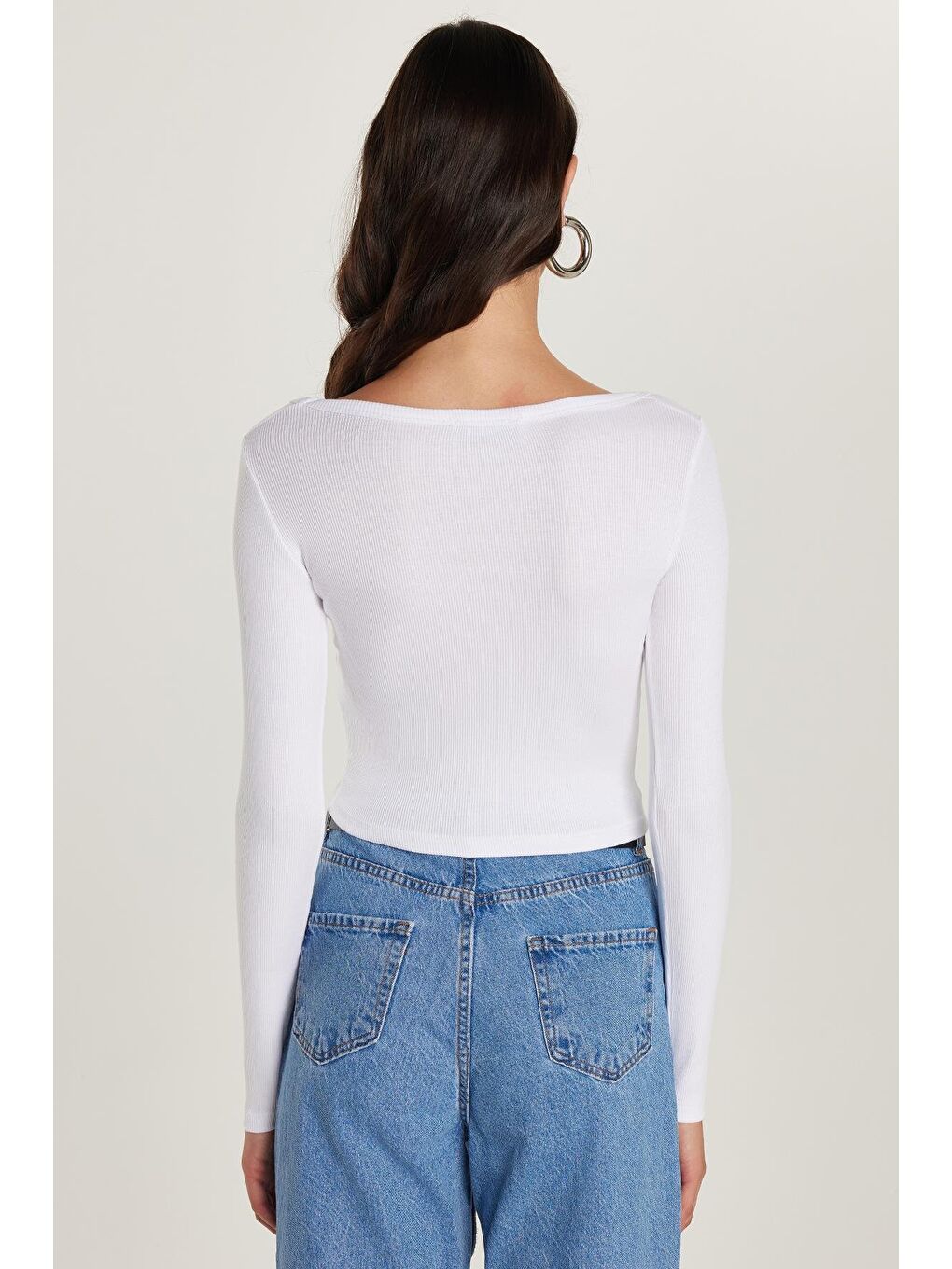 Kadın Modal Kumaş Slim Fit Dar Kesim Uzun Kollu Geniş Yaka Beyaz Bluz-4