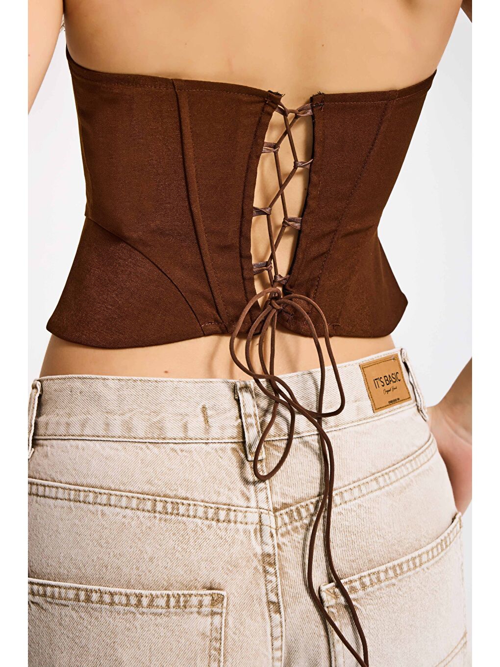 Kadın Kahverengi w5 Crop Kuş Gözü ve Bağcık Detaylı Straplez Özel Tasarım Büstiyer-2