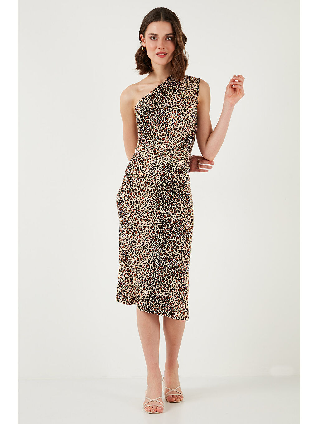 Kahverengi Slim Fit Tek Omuzlu Yırtmaçlı Bağlama Detaylı Midi Kadın Elbise 5866272-3