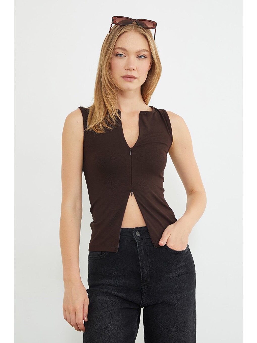 Kahverengi Çift Fermuarlı Slim Fit Bluz-2