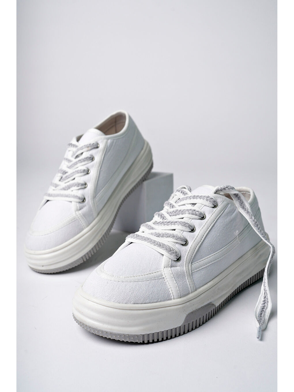 Beyaz Kadın Sneaker Günlük Ayakkabı