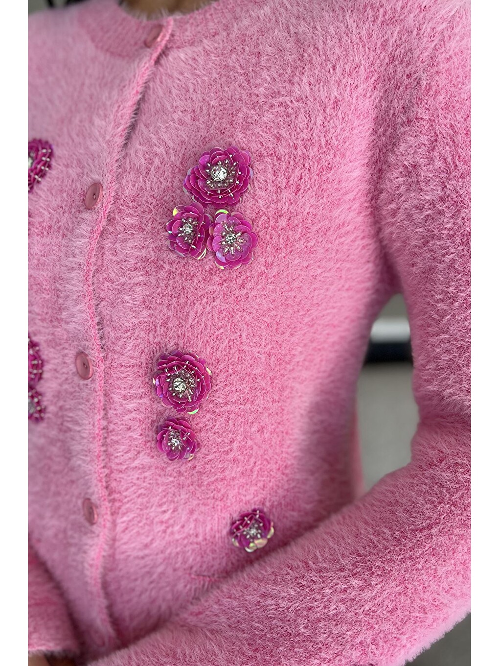 Pembe Kadın Pul İşlemeli Yumoş İplik Triko Ceket-3