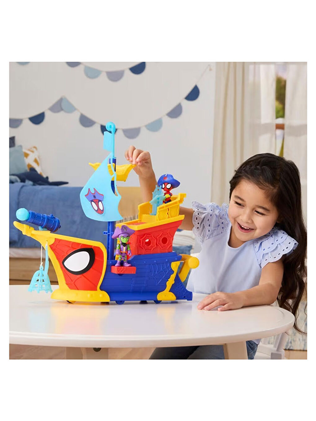 And His Amazing Friends Webs Ahoy Bubble Pirate Ship G0666-3