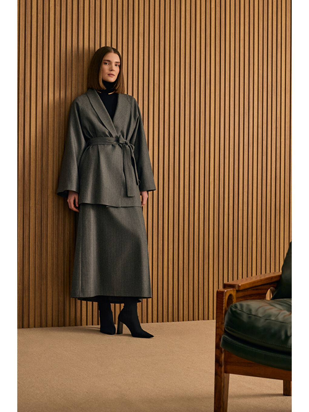 Antrasit Önü Katlama Pili Detaylı Etek