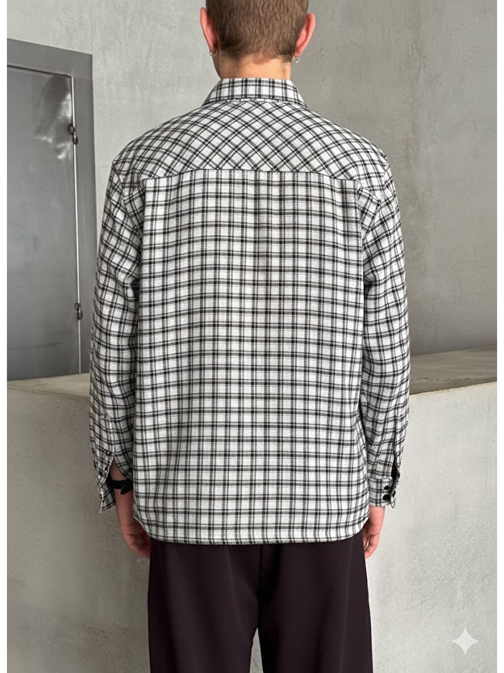 Gri Erkek Oversize Kesim Kareli Gömlek-3