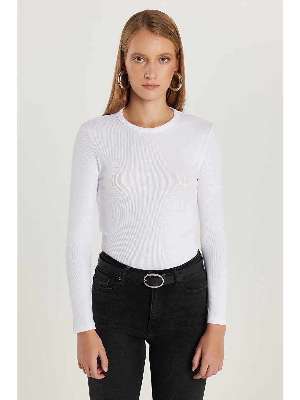 Kadın Modal Kumaş Slim Fit Dar Kesim Bisiklet Yaka Beyaz Bluz-3