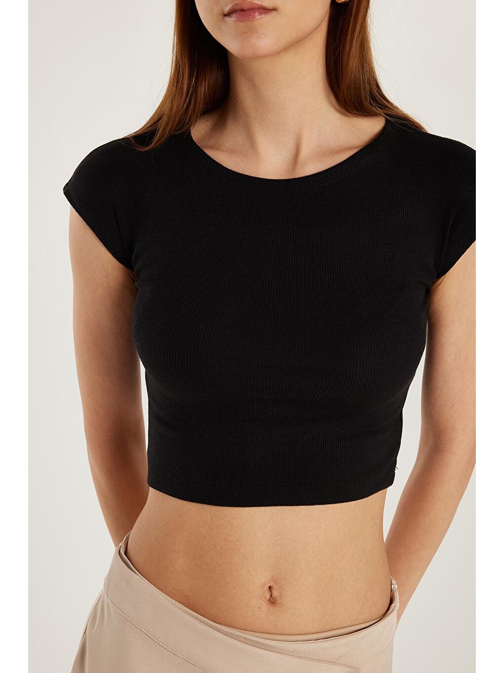 Kadın Modal Kumaş Slim Fit Dar Kesim Kısa Kollu Bisiklet Yaka Siyah Bluz-2