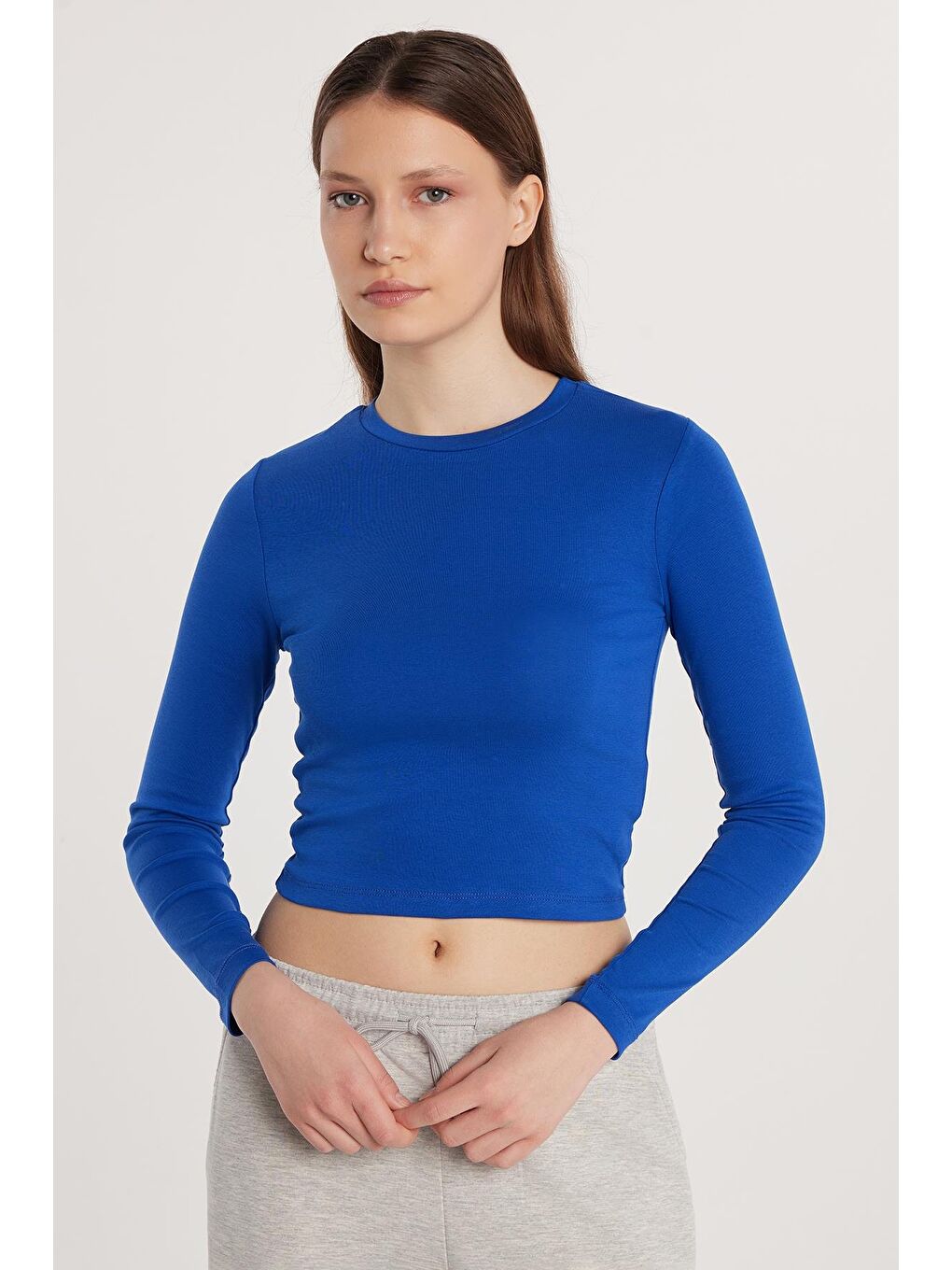 Kadın Slim Fit Pamuklu Uzun Kol Düz Bisiklet Yaka Mavi Bluz