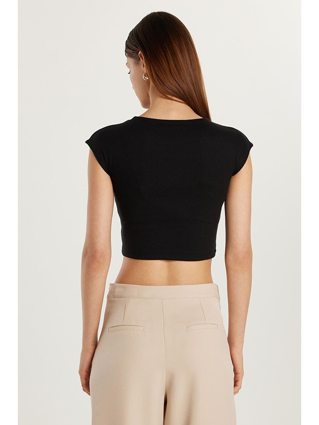 Kadın Modal Kumaş Slim Fit Dar Kesim Kısa Kollu Bisiklet Yaka Siyah Bluz-4