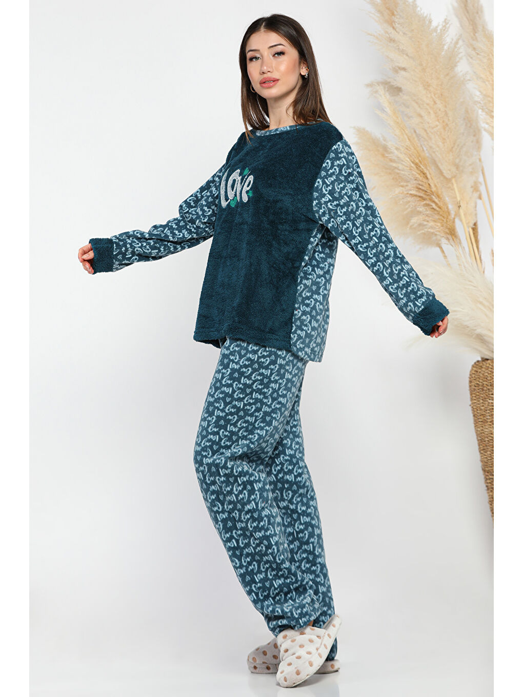 Petrol Kadın Desenli Polar Pijama Takımı-1