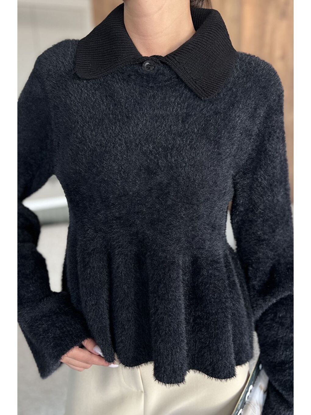 Siyah Gömlek Yaka Şardonlu Triko Bluz (s,m,l,xl Uyumludur)-2