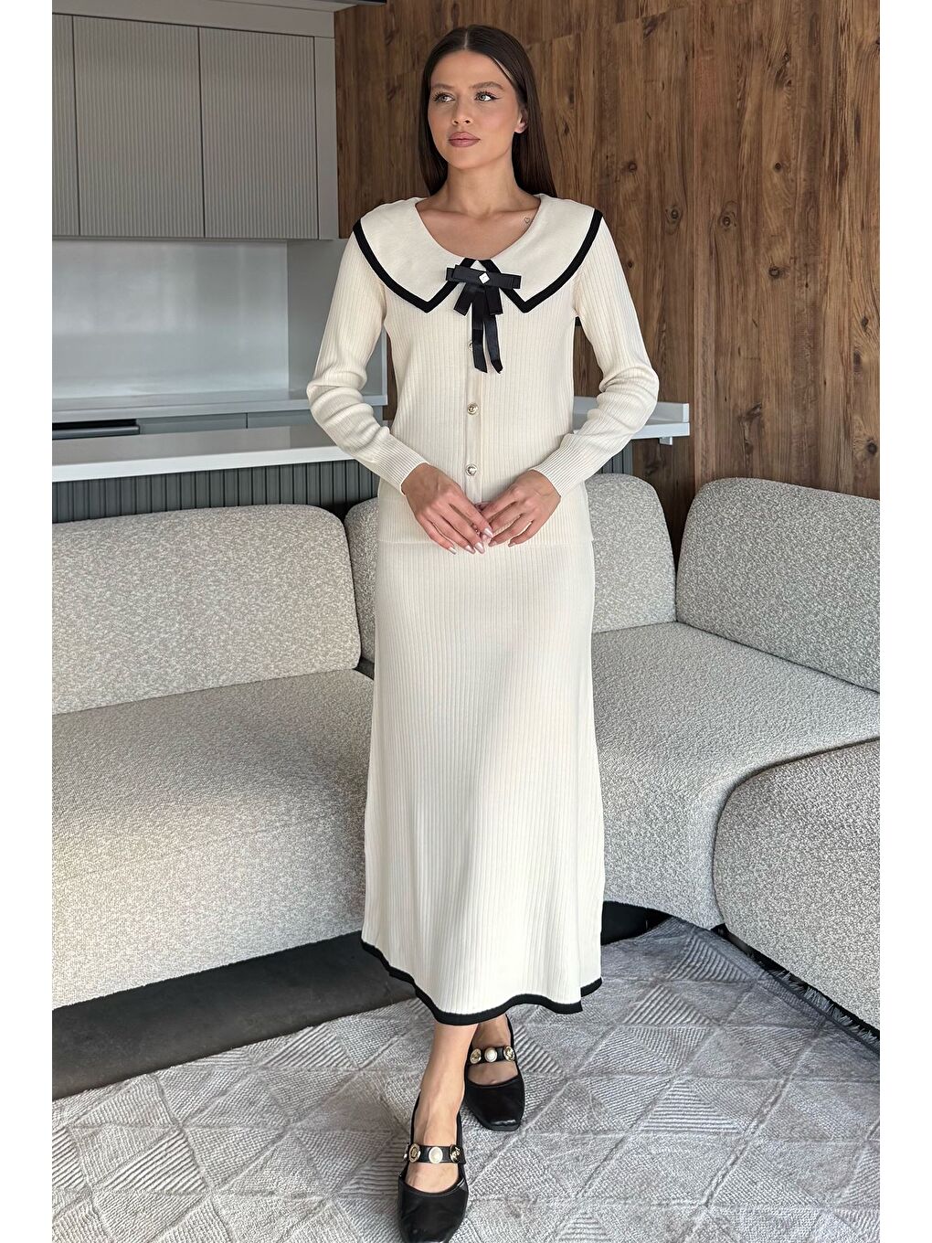 Ekru Bebe Yaka Hırka Görünümlü Bluz Etek Triko İkili Takım