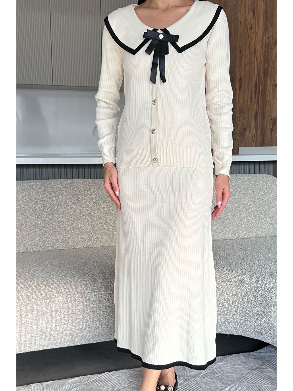 Ekru Bebe Yaka Hırka Görünümlü Bluz Etek Triko İkili Takım-1