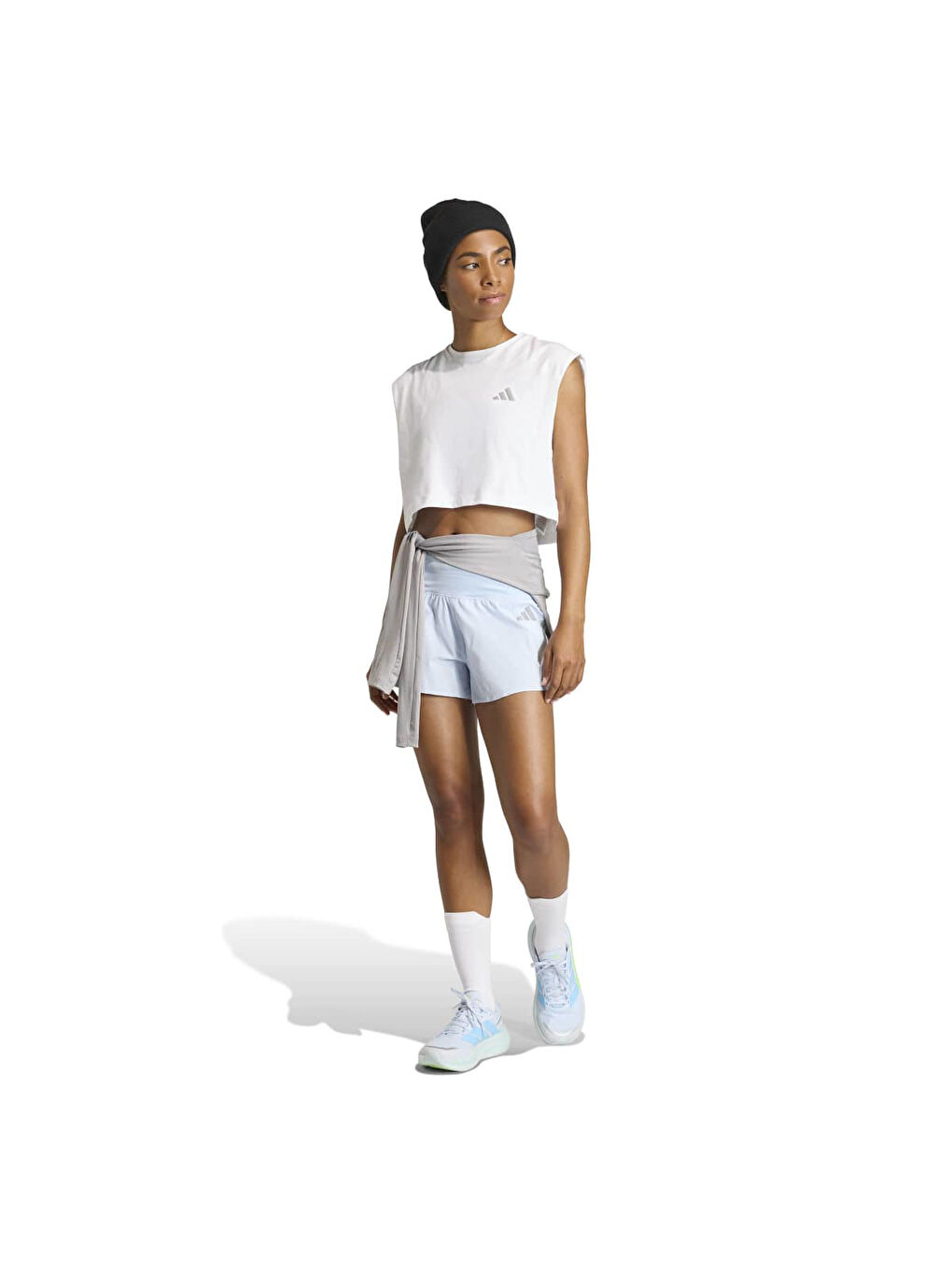 Running Essentials Kadın Beyaz Yuvarlak Yaka Crop-4