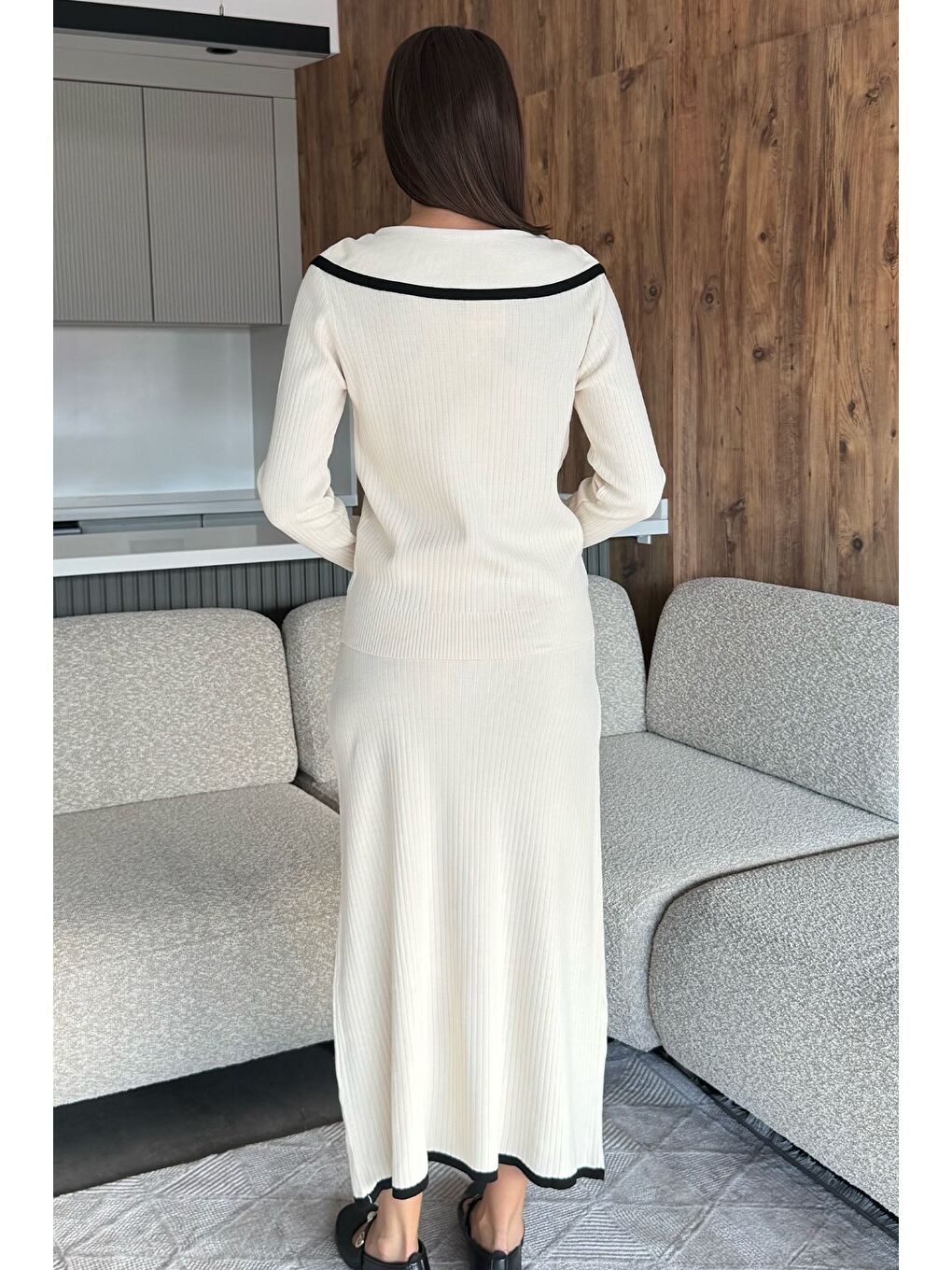 Ekru Bebe Yaka Hırka Görünümlü Bluz Etek Triko İkili Takım-3