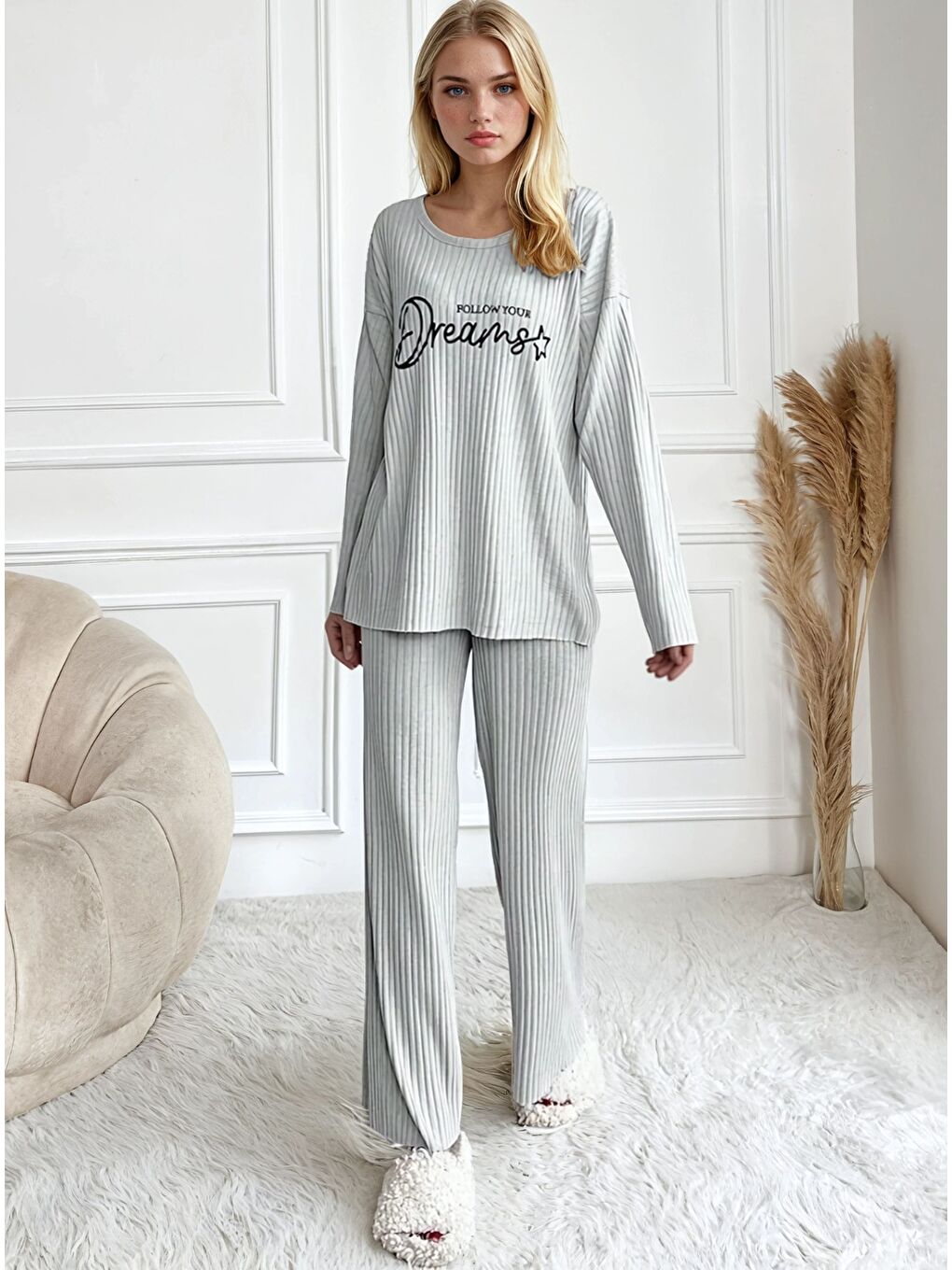 Gri Follow Your DreamsBaskılı Fitilli Polar Pijama Takımı-1
